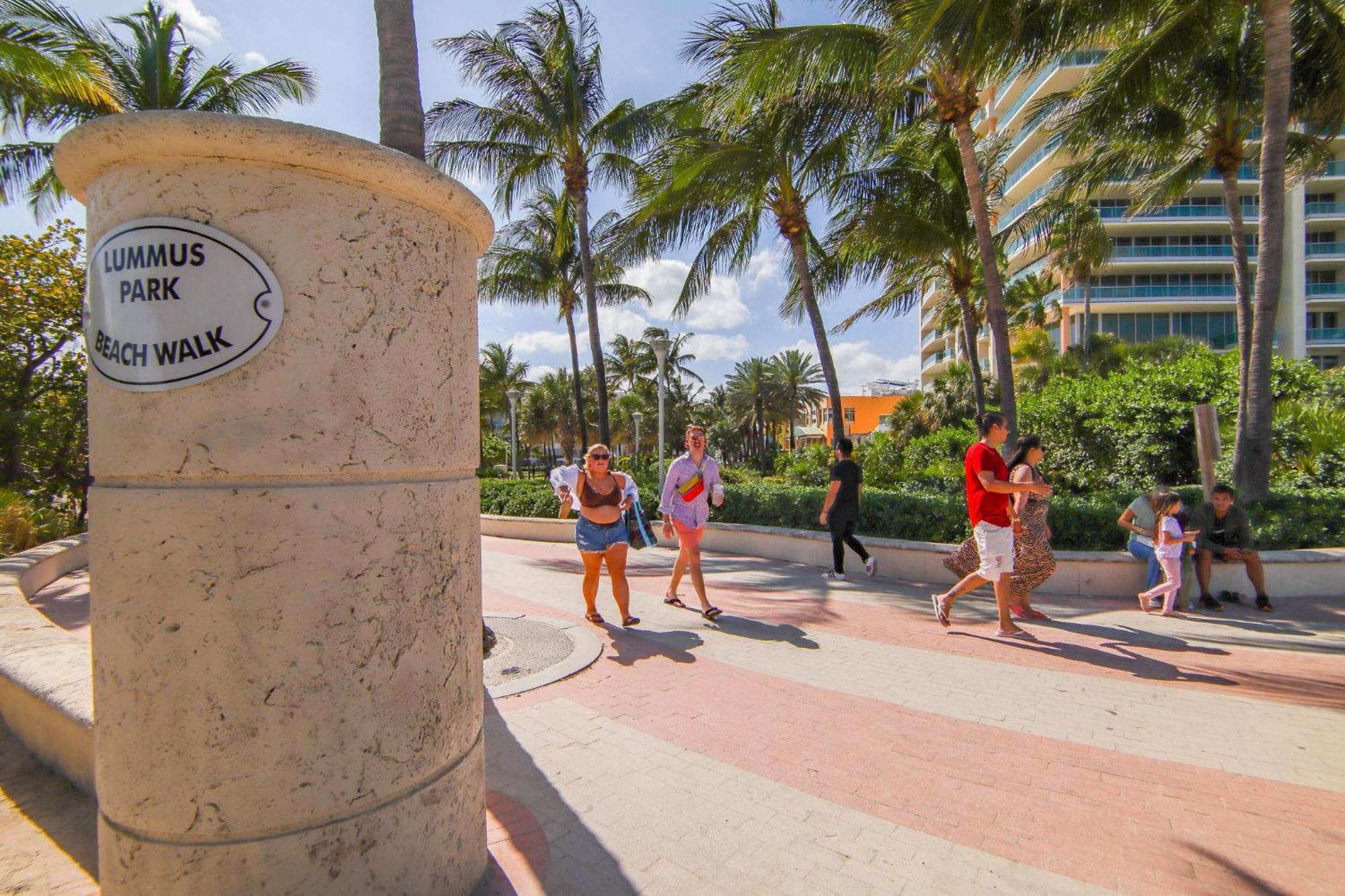 Beachy 1 B/R, W/2 Queen Beds, On Ocean Drive Beach Miami Beach Kültér fotó