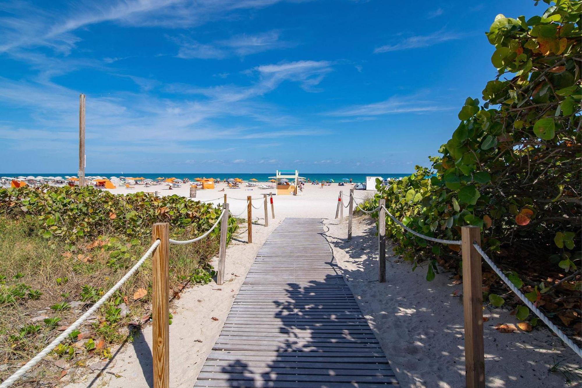 Beachy 1 B/R, W/2 Queen Beds, On Ocean Drive Beach Miami Beach Kültér fotó